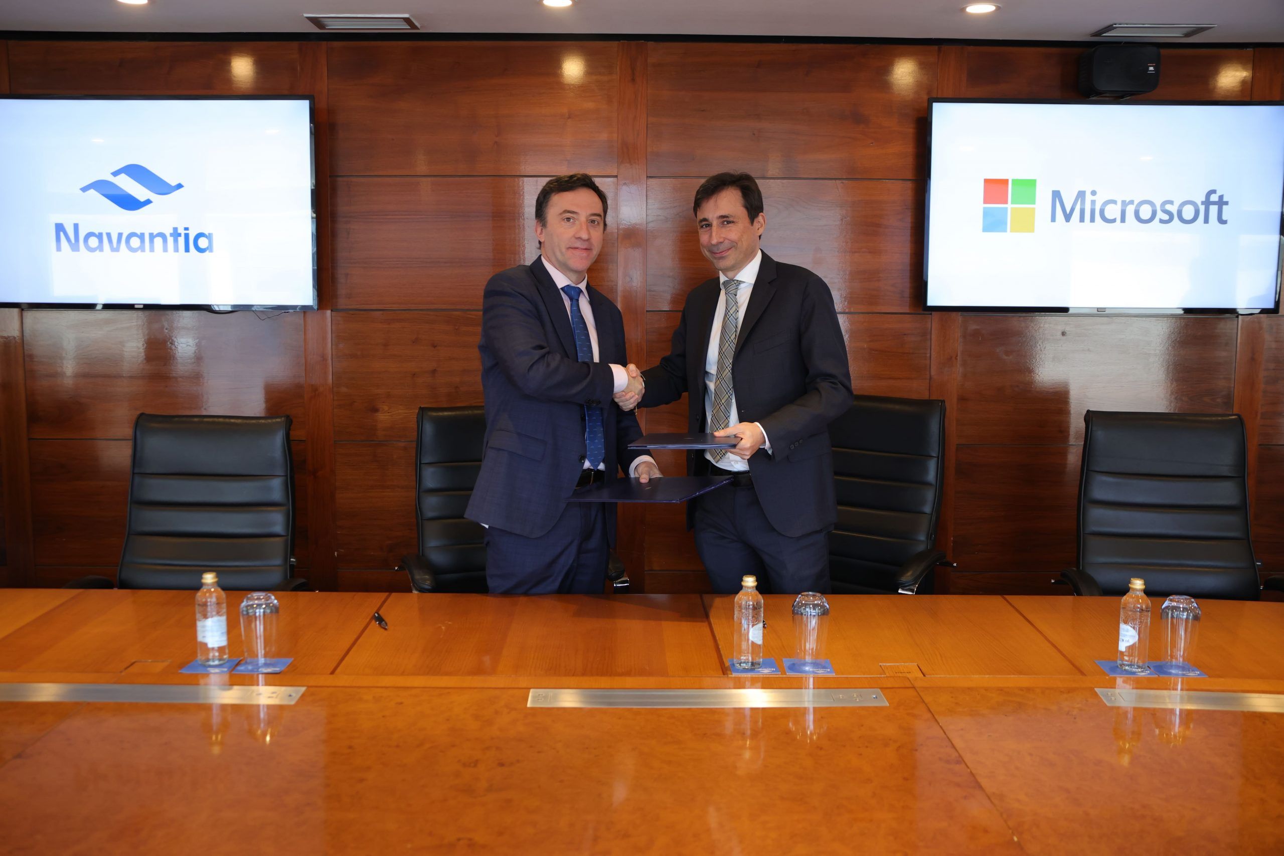 navantia-y-microsoft-colaboraran-para-impulsar-la-ciberseguridad-y-la-ia-en-la-industria-de-defensa-2.jpg