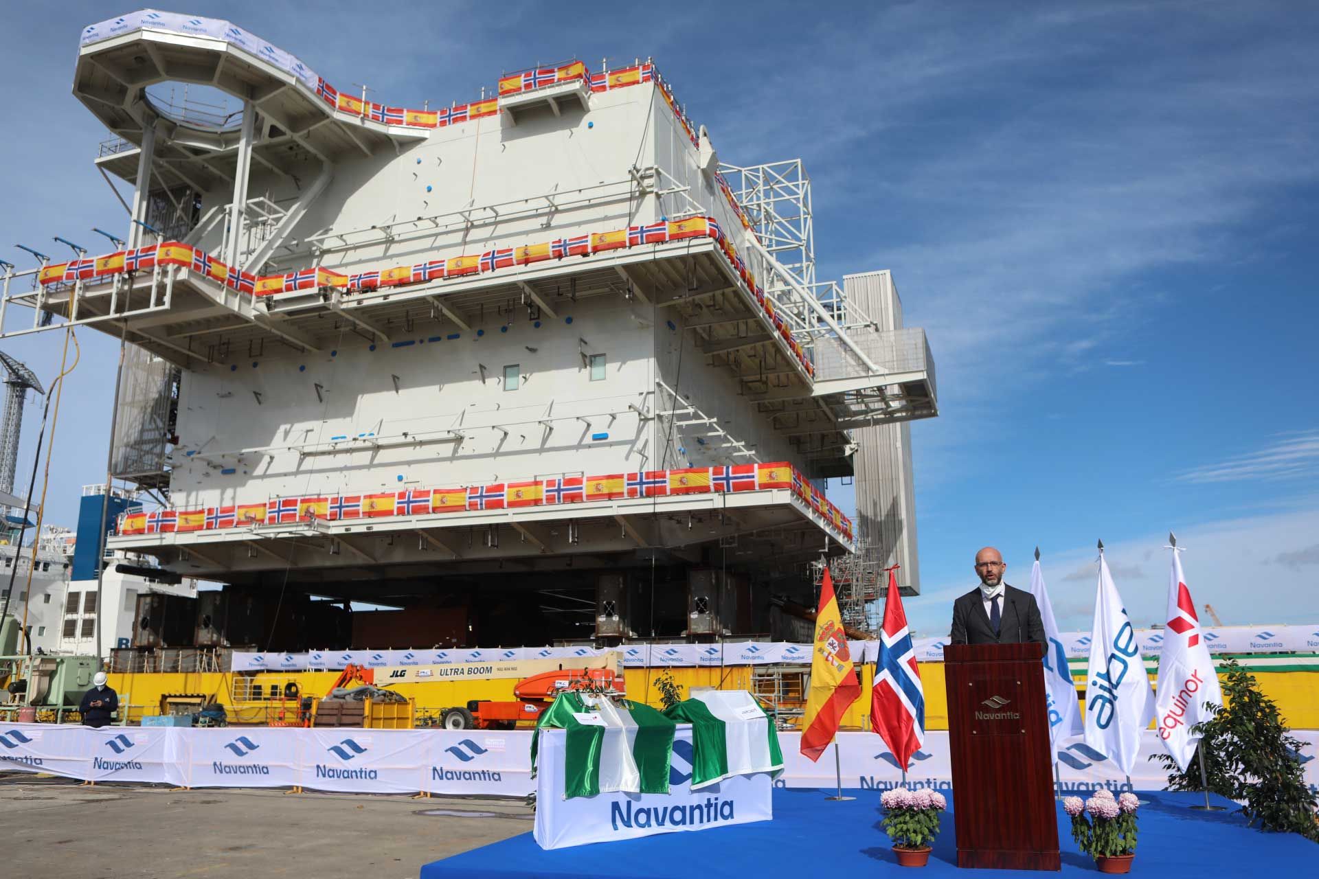 Entrega módulo subestación eléctrica a Aibel y Equinor &#8211; foto director astillero